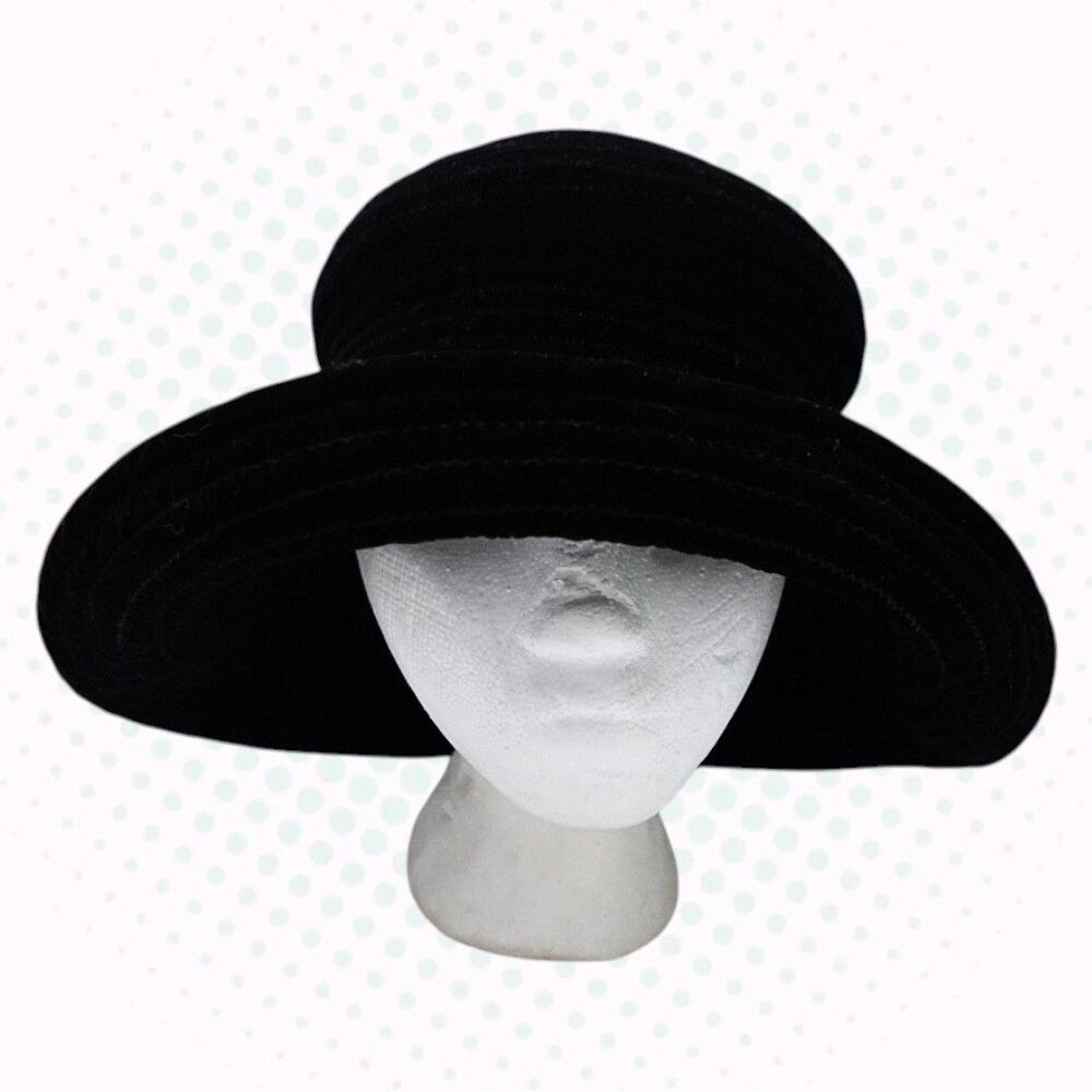 Vintage 90s Eric Javits Black Velvet Velour Floppy Sun Hat